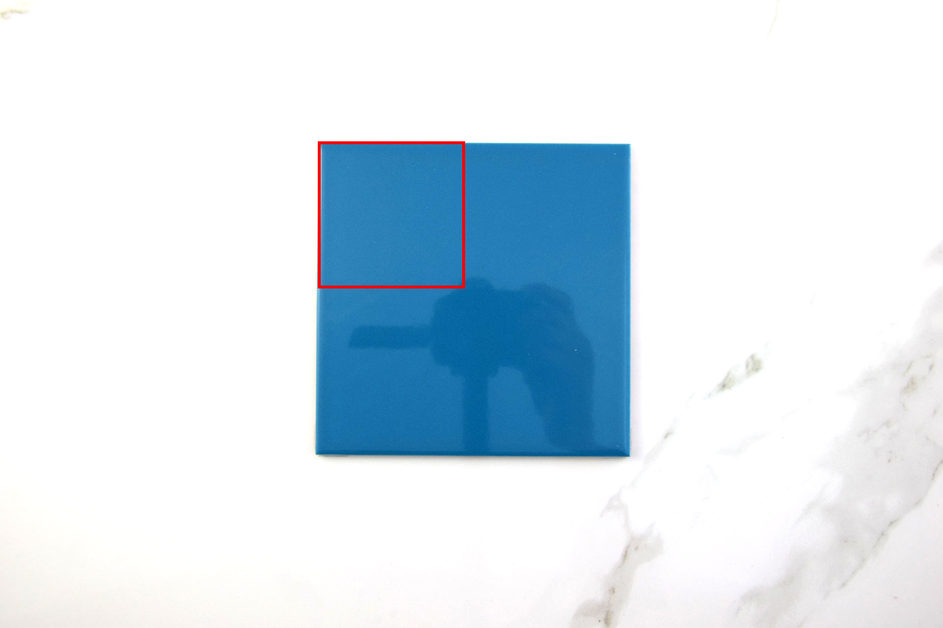 Aque-blue-brillo-muestra15x15
