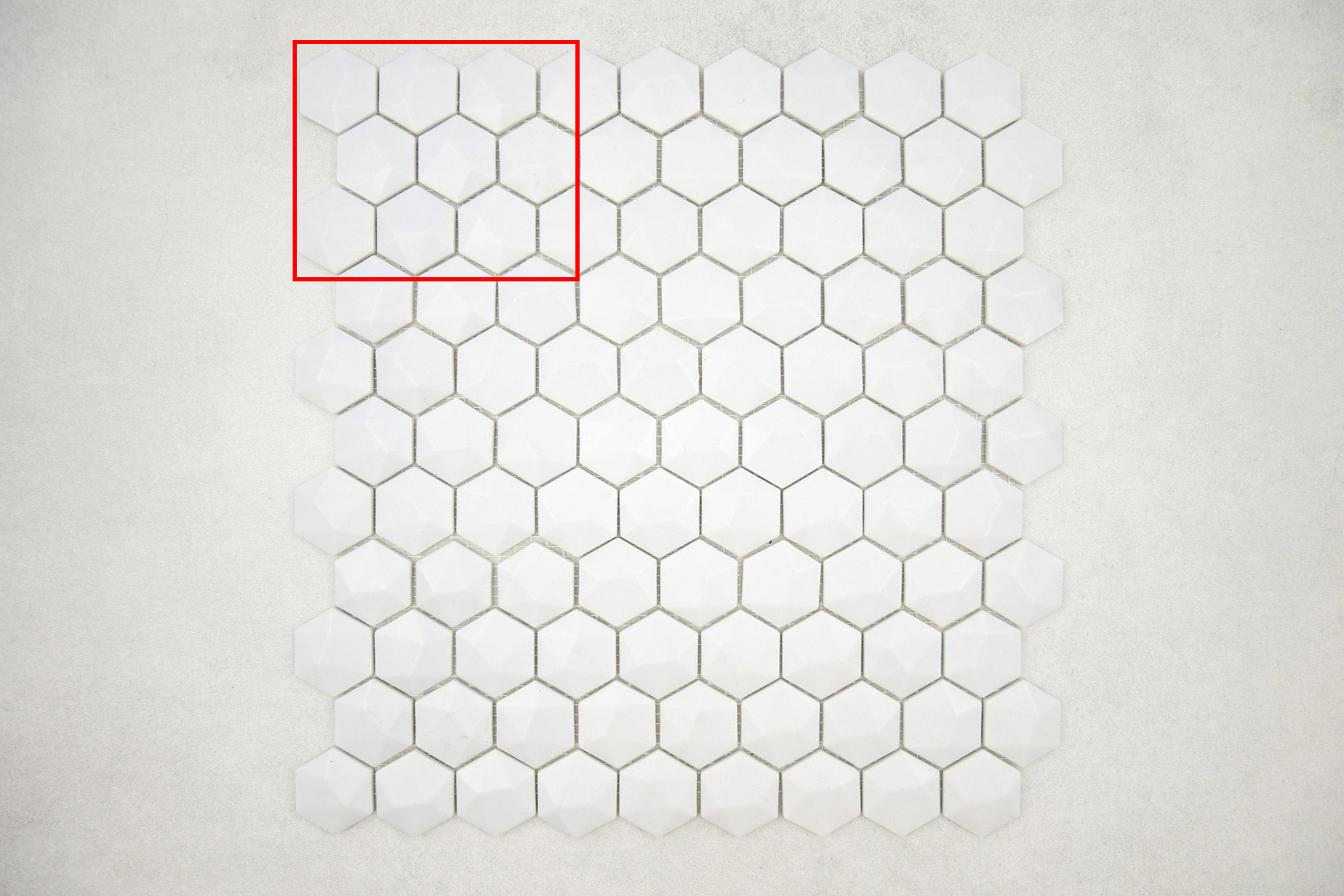 Gresite Hexagonal Gris Claro Mate Relieve-muestra