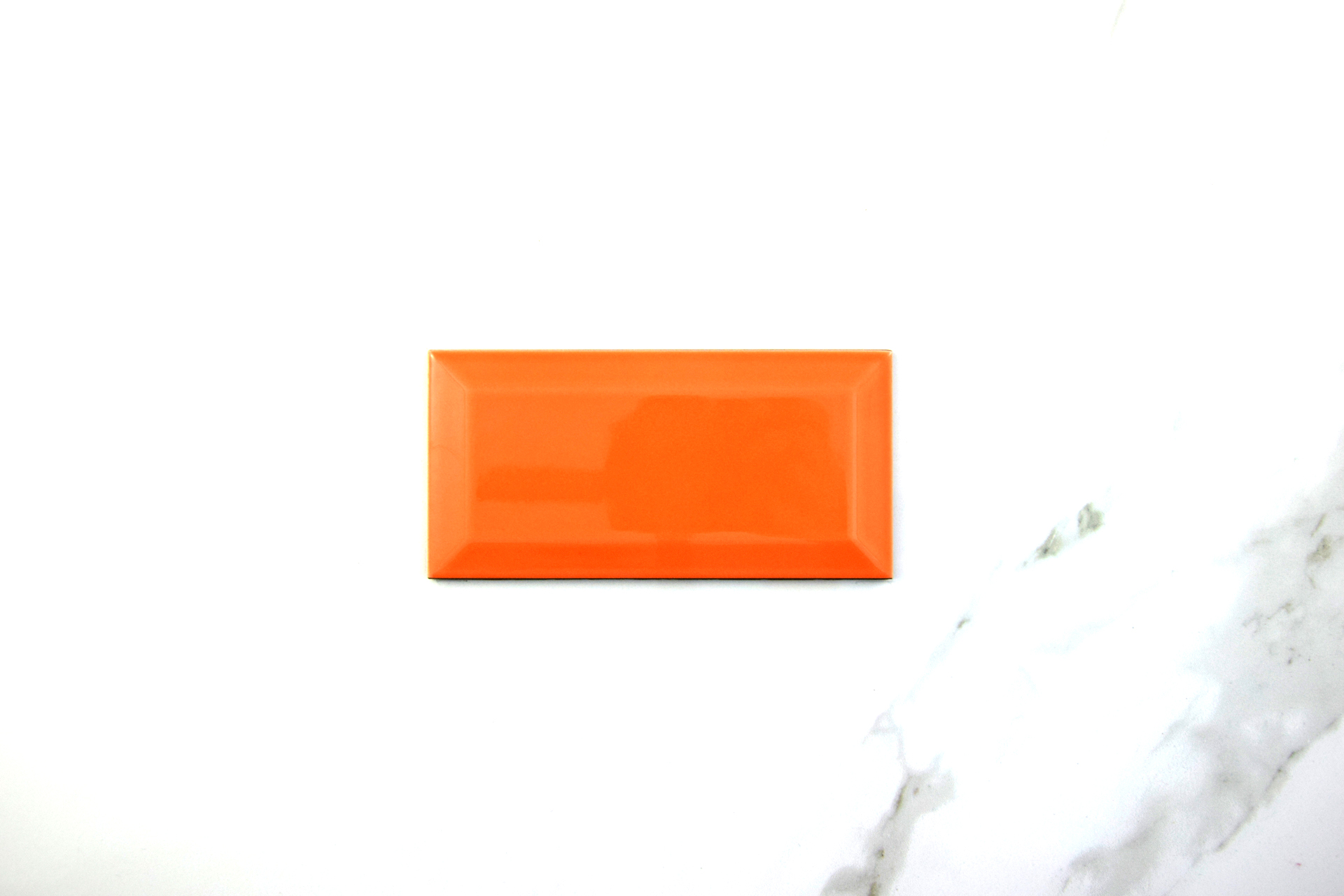 Biselado-naranja-brillo-7,5x15