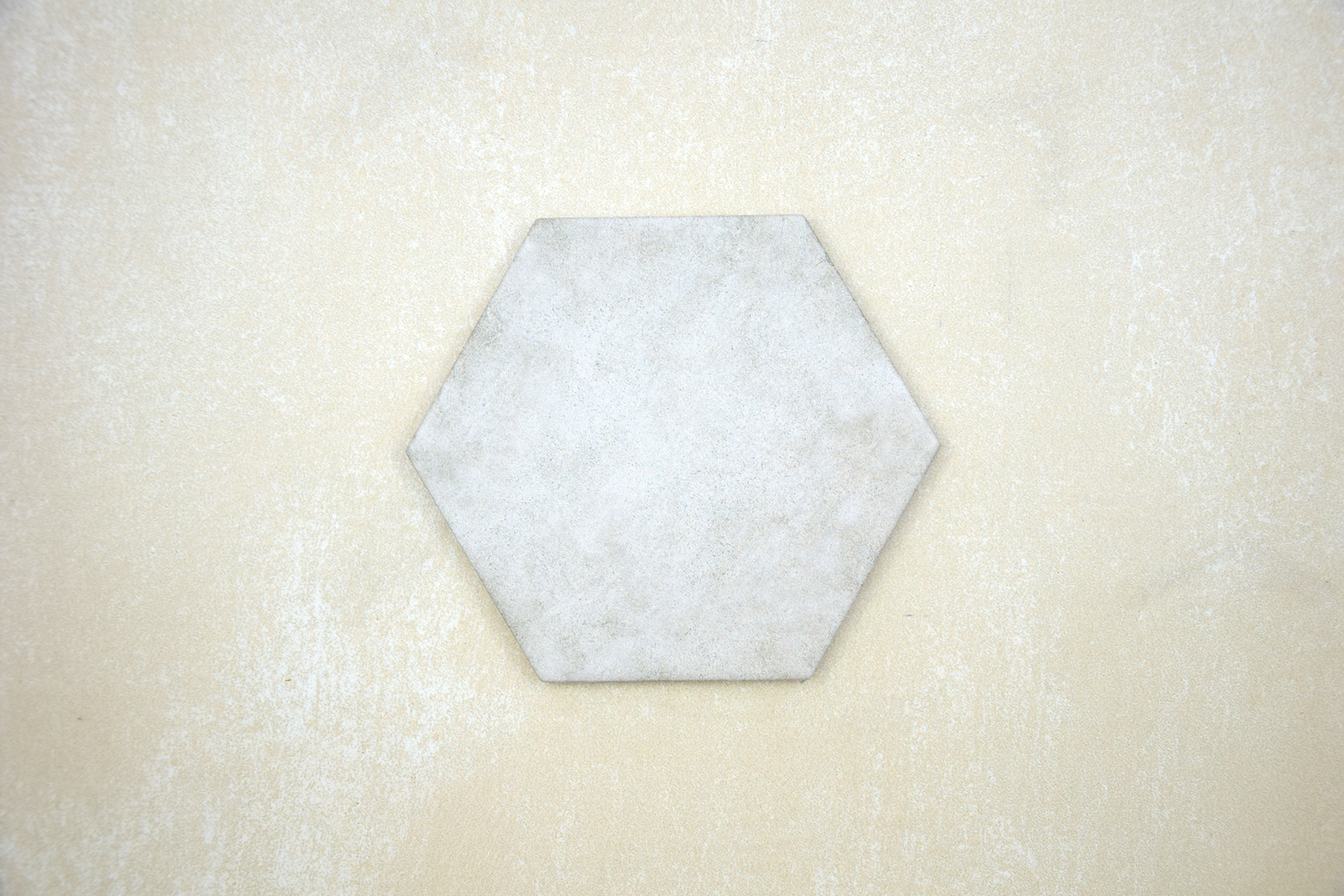 Azulejo Hexagonal Cemento Crema Acabado Mate